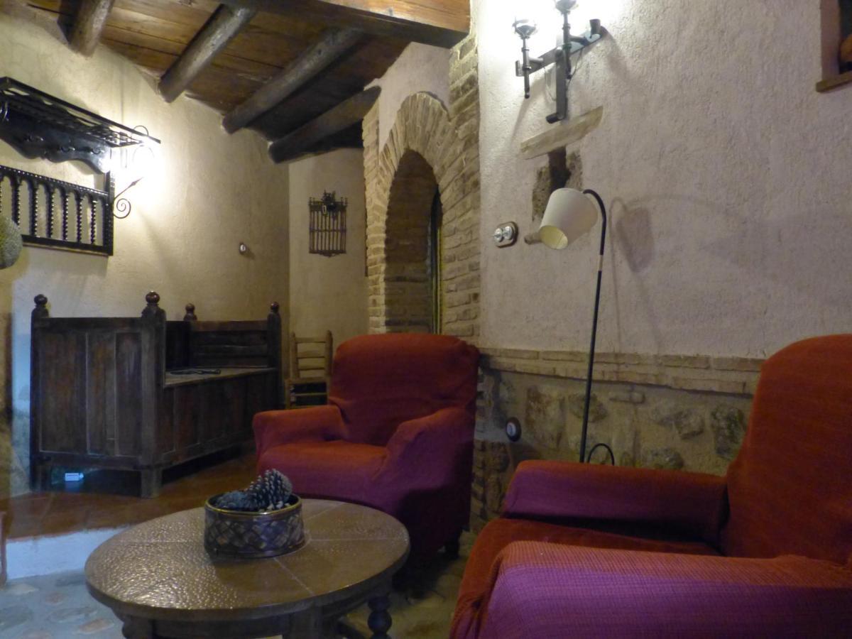 Casa Rural Castillo Ла Ируела Екстериор снимка