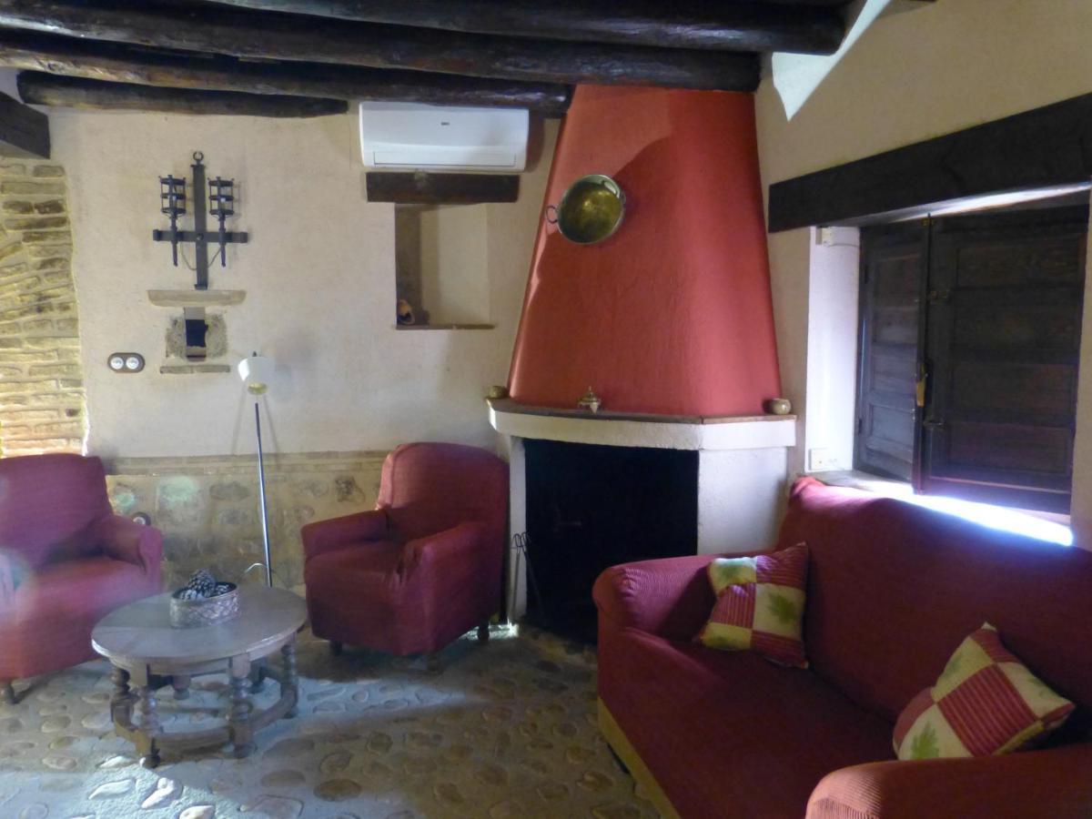 Casa Rural Castillo Ла Ируела Екстериор снимка