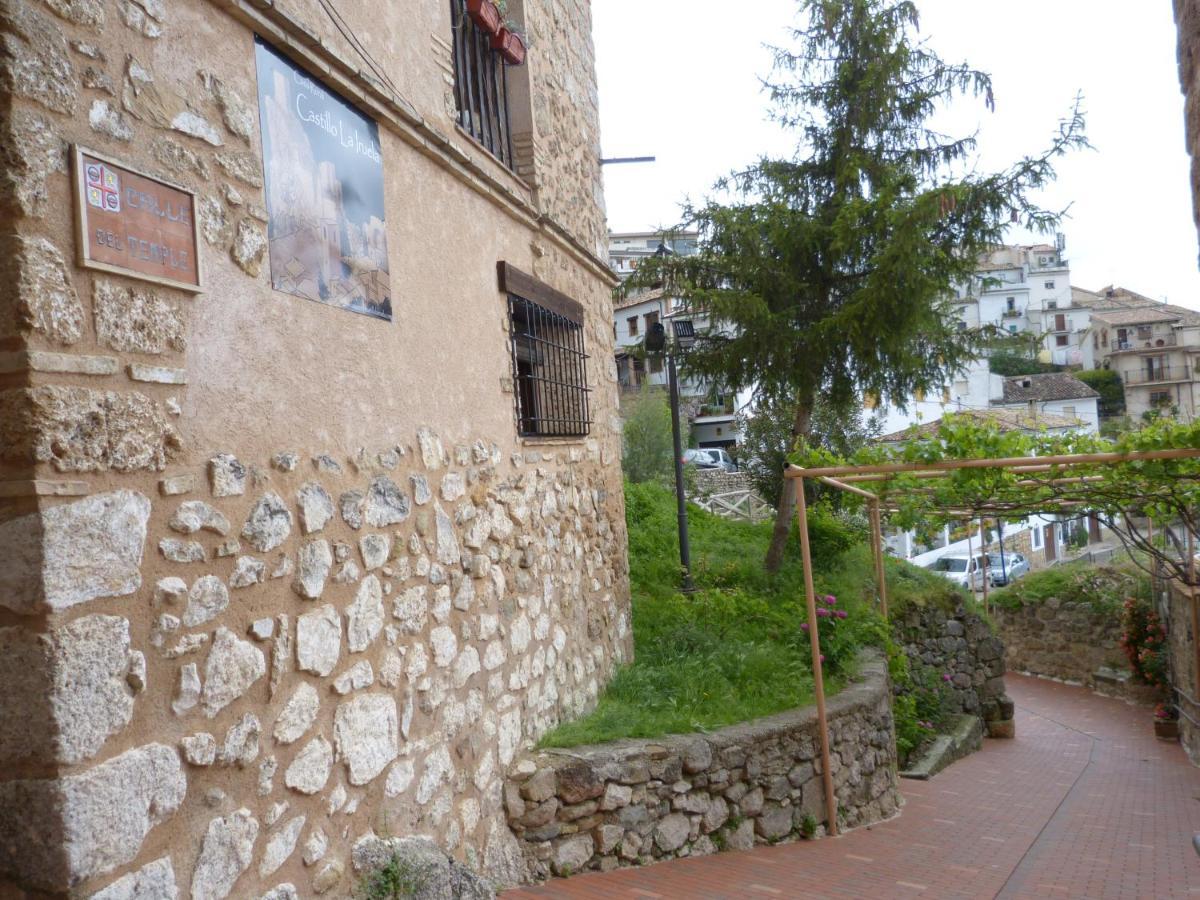 Casa Rural Castillo Ла Ируела Екстериор снимка