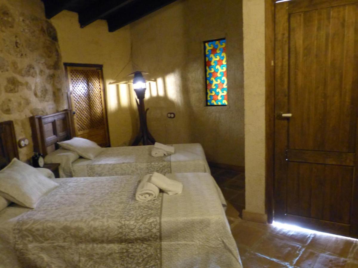 Casa Rural Castillo Ла Ируела Екстериор снимка