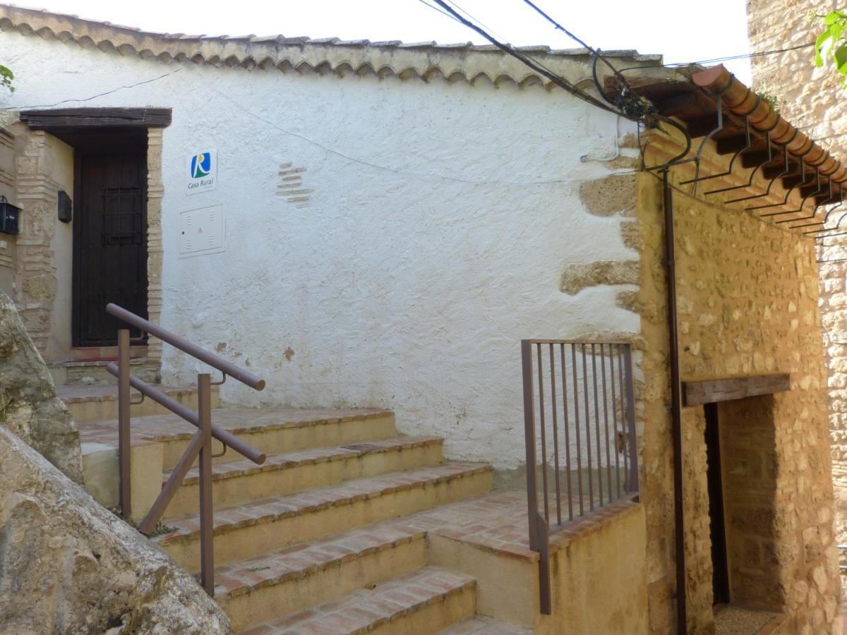 Casa Rural Castillo Ла Ируела Екстериор снимка